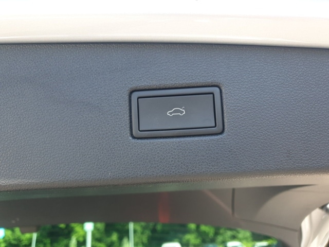 Volkswagen Tiguan 2.0 TSI DSG IQ.Drive