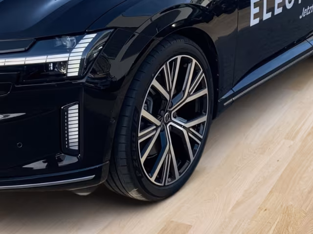 Volvo ES90 Extended range Single motor Ultra