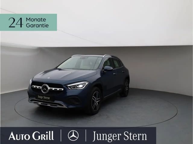 Mercedes-Benz GLA 250 4MATIC Progressive
