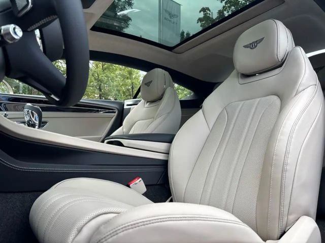 Bentley Continental GT Hybrid V8