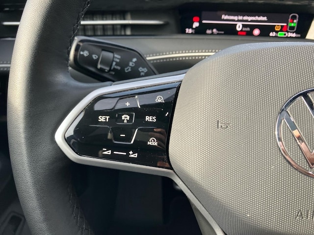 Volkswagen ID.7 286PS NP.75T ACC.5J-G.WÄRMEPUMPE.AHK.AREA-VIEW.NAVI.HARMAN.HUD.PANO