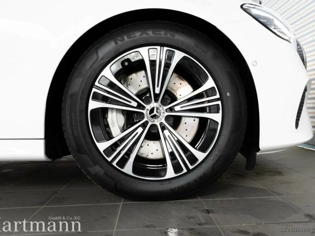 Mercedes-Benz E 450 4MATIC AVANTGARDE Sedan