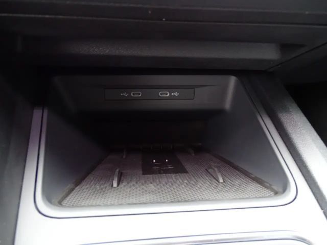 Seat Leon 1.5 eTSI DSG Style