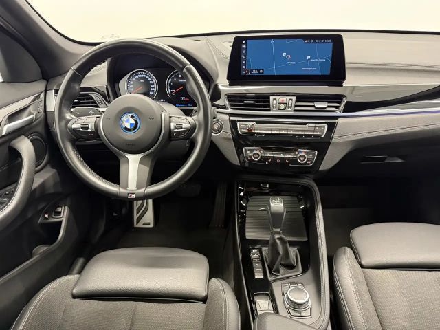BMW X1 xDrive25e