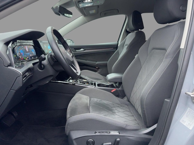 Volkswagen Golf 1.5 eTSI DSG Golf VIII Style