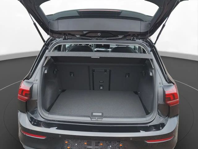 Volkswagen Golf 1.5 eTSI Golf VIII Style