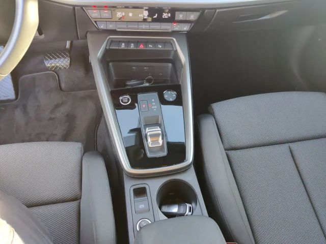 Audi A3 35 TFSI S-Tronic Sedan