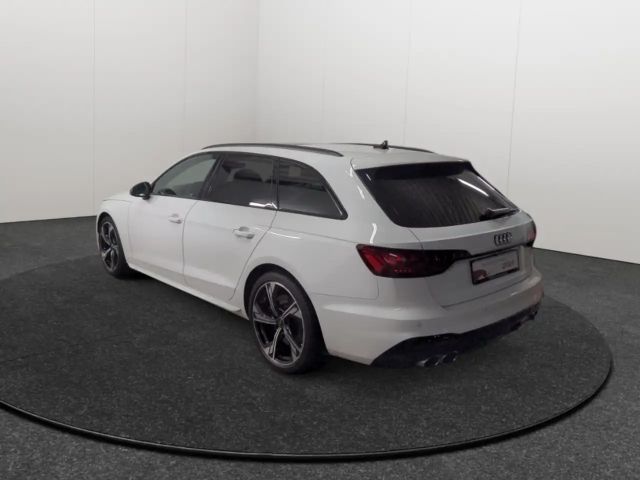 Audi S4 Avant Quattro