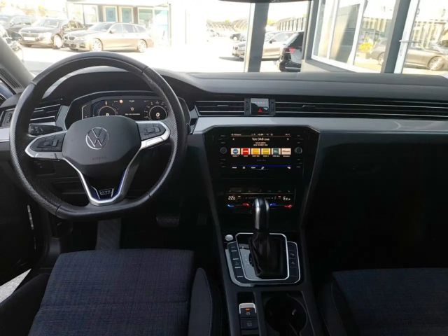 Volkswagen Passat DSG GTE Variant