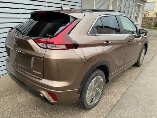 Mitsubishi Eclipse Cross 4WD PHEV
