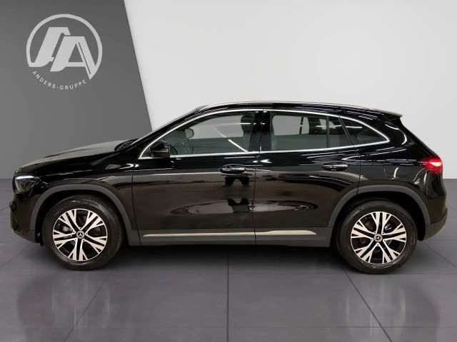 Mercedes-Benz GLA 200 Progressive