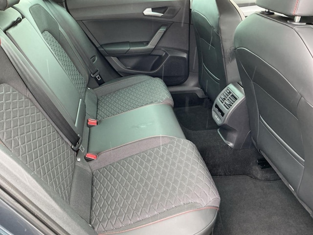 Seat Leon 2.0 TDI DSG FR-lijn Sportstourer