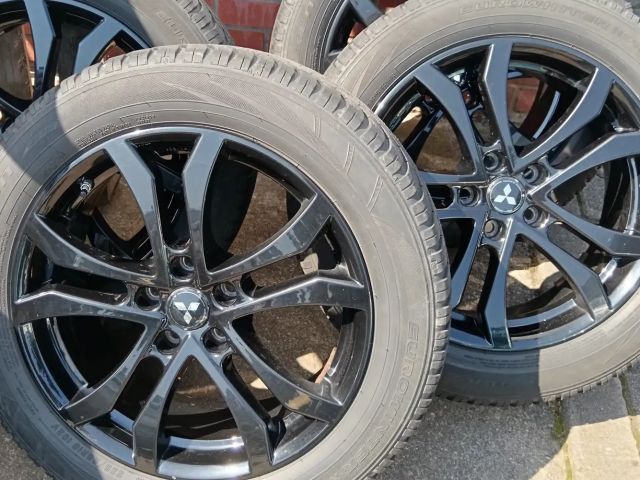 Mitsubishi ASX 4WD CVT