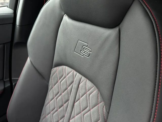 Audi S6 Avant Quattro