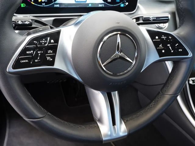 Mercedes-Benz C 200 AVANTGARDE C 200 d Estate