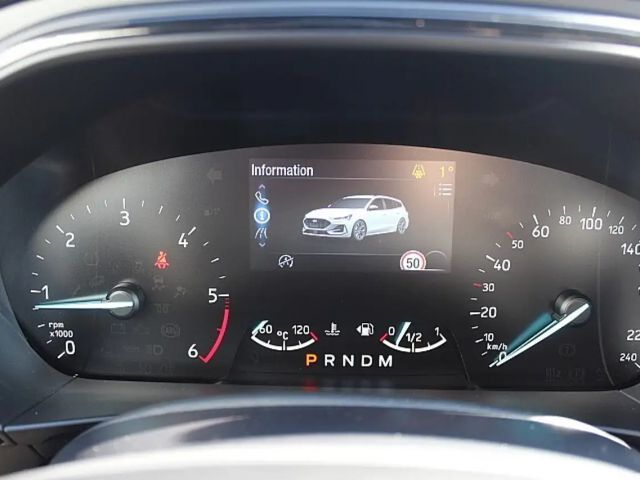 Ford Focus ST Line Wagon