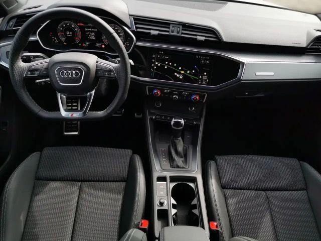 Audi Q3 35 TFSI S-Line