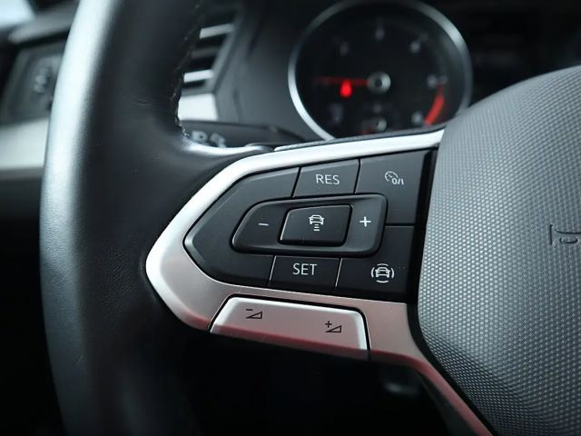 Volkswagen Passat Business DSG Variant