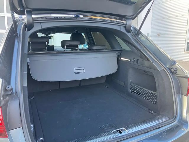 Audi A4 40 TDI Quattro S-Line