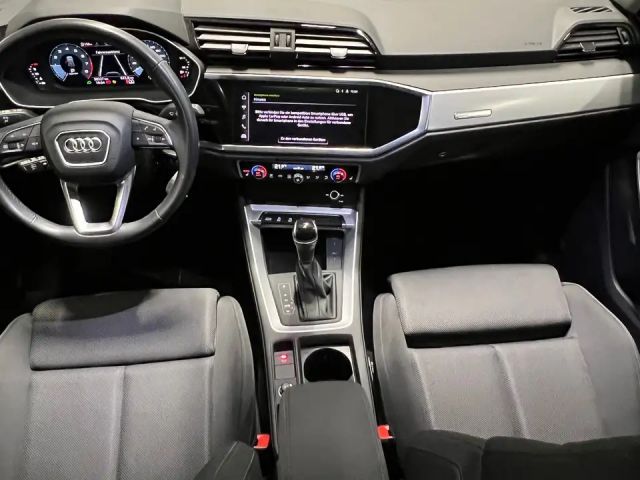 Audi Q3 35 TFSI