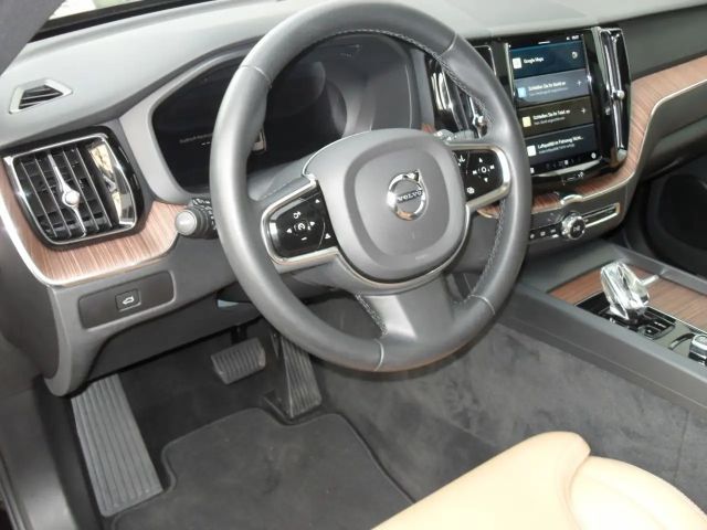 Volvo XC60 Bright Plus