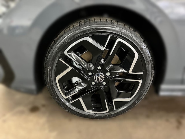 Volkswagen Golf DSG R-Line Variant