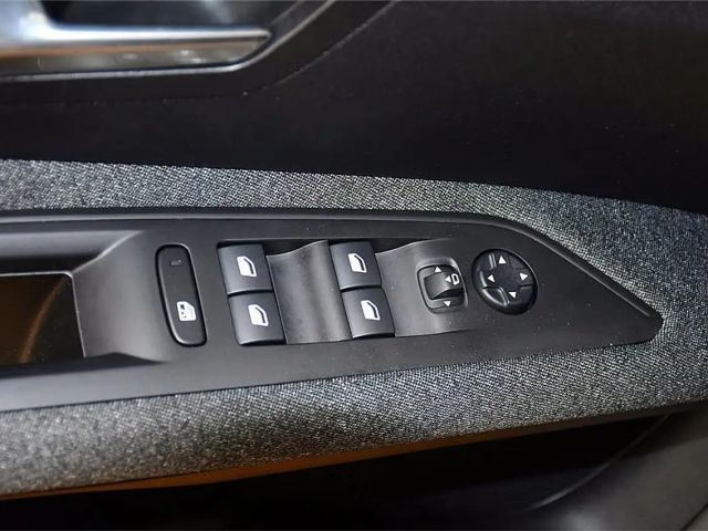 Peugeot 3008 Active Pack BlueHDi EAT8