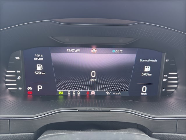 Skoda Superb 2.0 TDI Combi Style Style