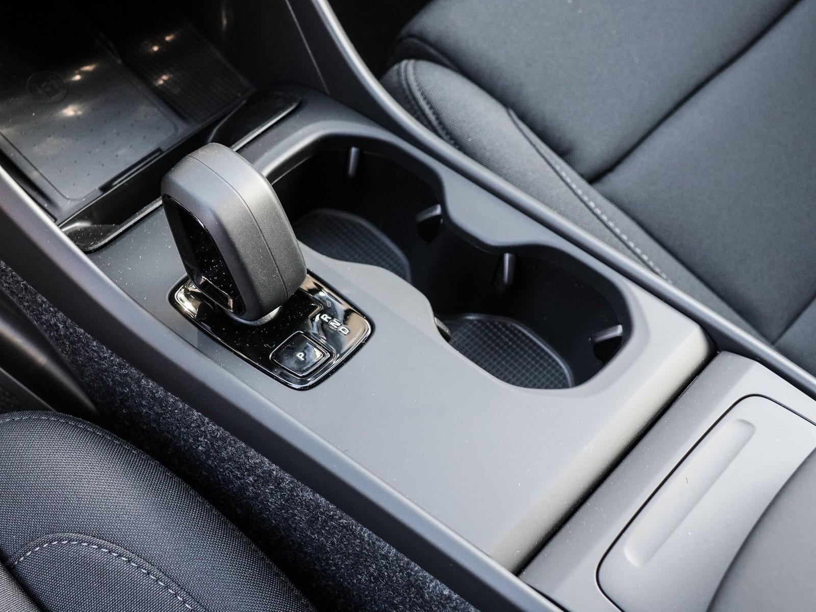 Volvo EX40 Extended range Plus Single motor