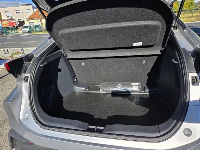 Toyota C-HR Active Hybride