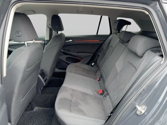 Volkswagen Golf DSG Life Variant