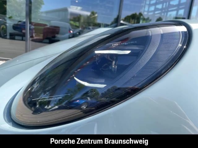 Porsche 992 Carrera Coupé