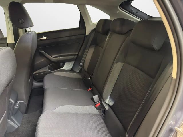 Volkswagen Taigo 1.0 TSI DSG Life