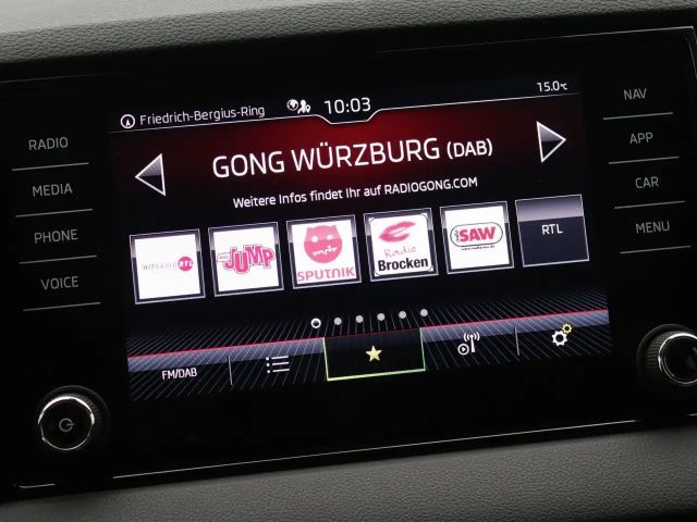 Skoda Karoq 1.5 TSI Ambition Clever