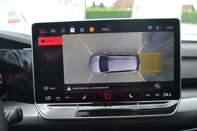 Volkswagen Golf DSG Pro Style Variant