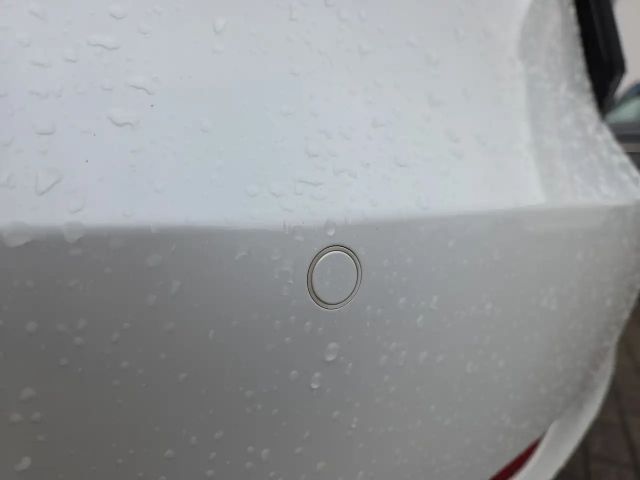 Tesla Model 3 FACELIFT SPORT PARKSENSOREN V+H PANO+19 SPORTALU!