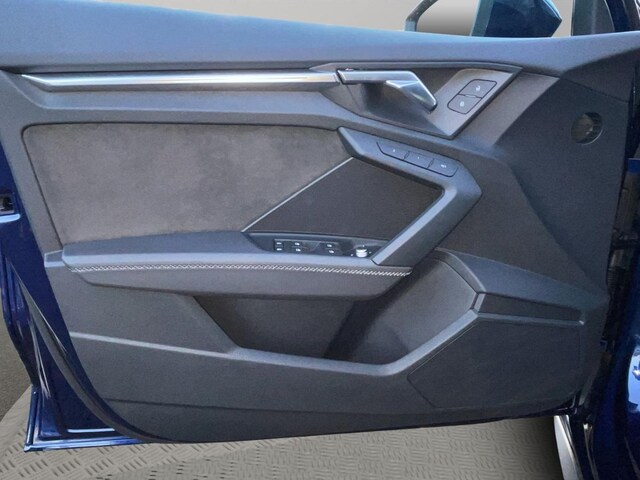 Audi A3 30 TDI Sedan