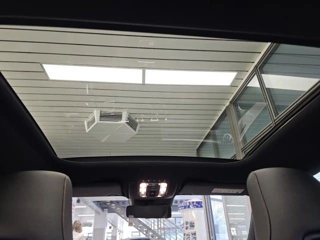 Mercedes-Benz A 180 AMG Line