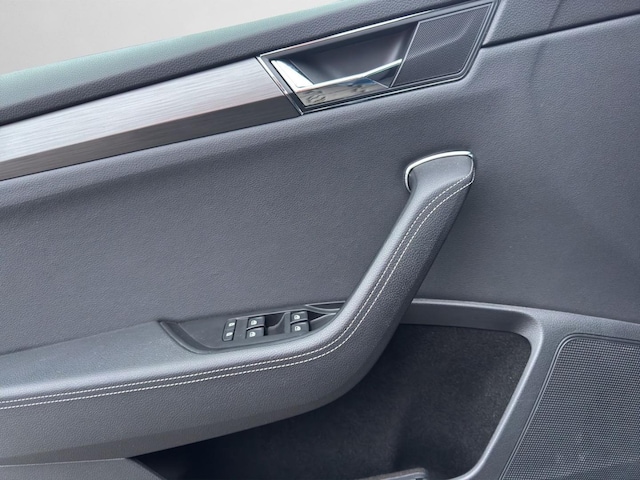 Skoda Superb 1.5 TSI Combi Style Style