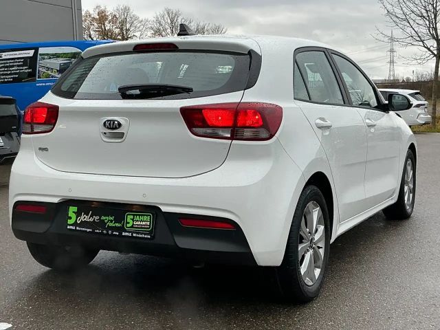 Kia Rio GDi Vision