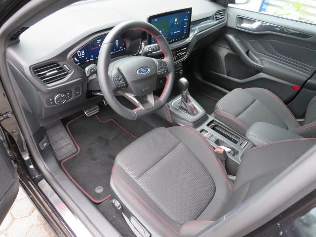 Ford Focus ST Line Wagon