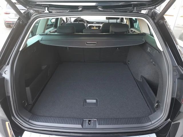 Volkswagen Passat DSG GTE Variant