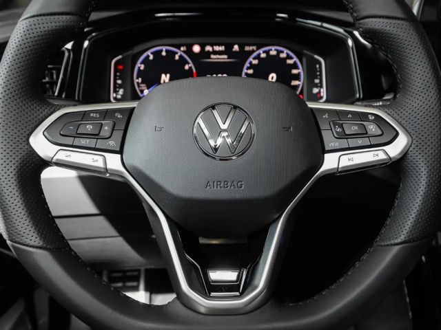 Volkswagen T-Roc 1.5 TSI DSG R-Line Style