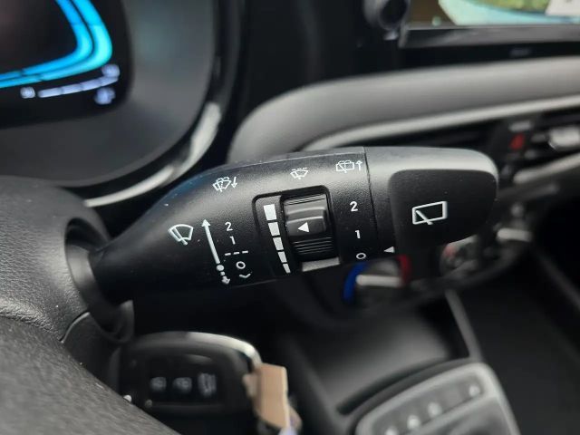 Hyundai i10 1.0 2WD Trend