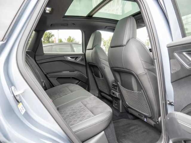 Audi Q4 e-tron 45 AHK HUD PANO MATRIX-LED SONOS