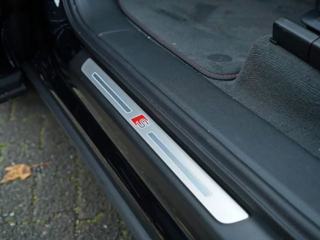 Audi Q7 Business Hybride S-Line