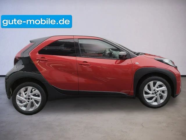 Toyota Aygo 5-deurs Hatchback Pulse VVT-i