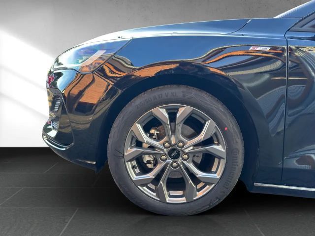 Ford Focus ST Line Wagon