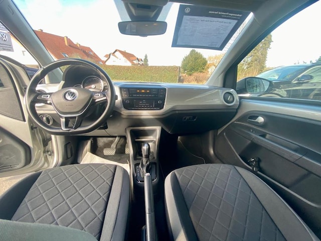 Volkswagen e-up! Style