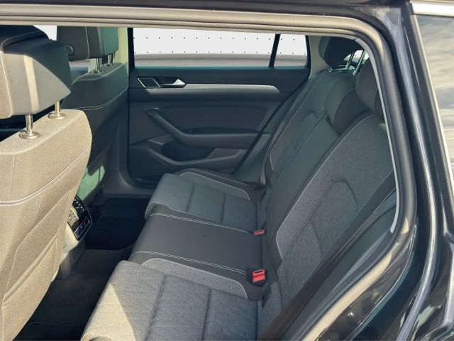Volkswagen Passat 1.5 TSI Business Variant